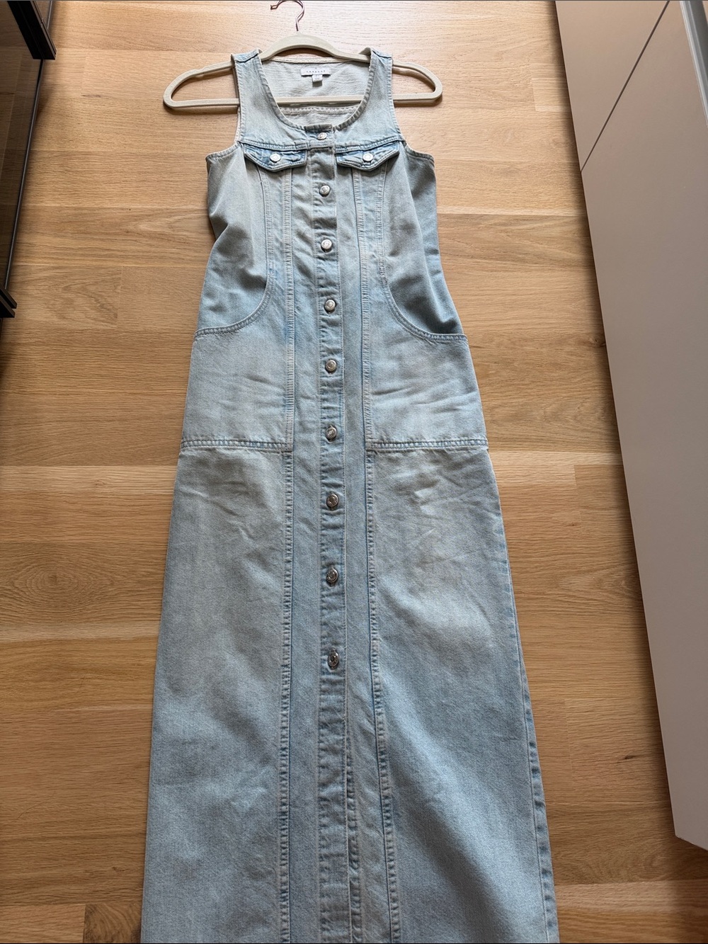 TOPSHOP Light Wash Denim Button-Front Maxi Dress size 2